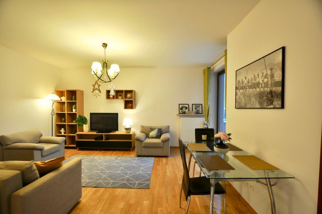Mlociny Metro Apartment Warschau Buitenkant foto